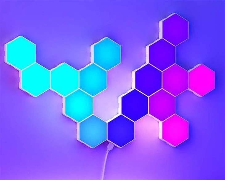 Quantum Atmosphere Hexagon Wall Lamp